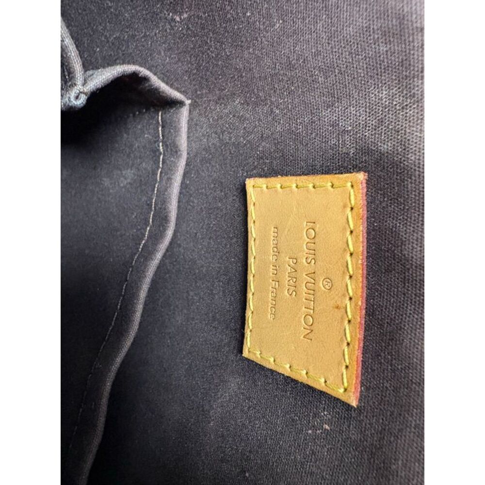 Louis Vuitton PM Bellevue Vernis Monogram Handbag in Black Leather - Picture 9 of 12